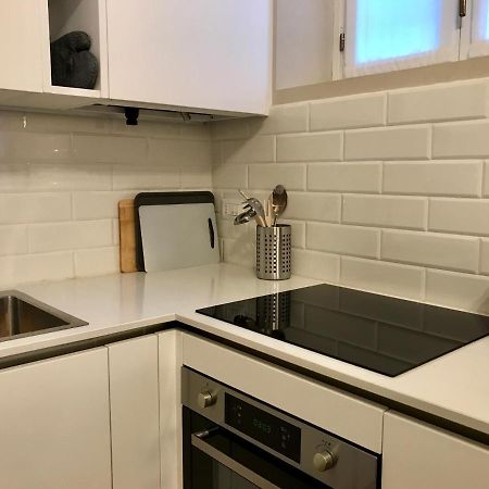 Porta Ticinese Apartment Милано Екстериор снимка