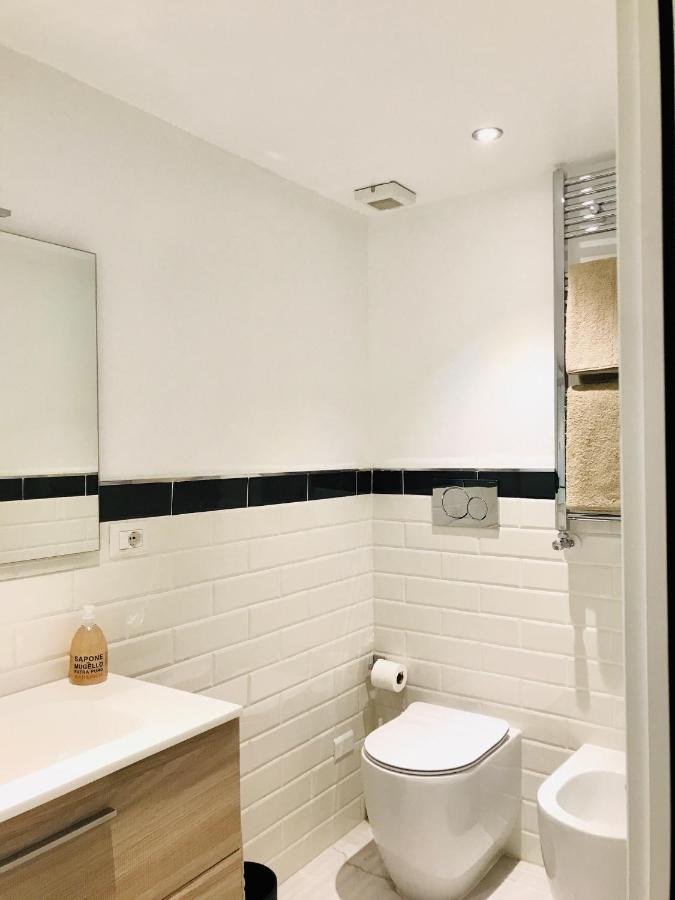 Porta Ticinese Apartment Милано Екстериор снимка
